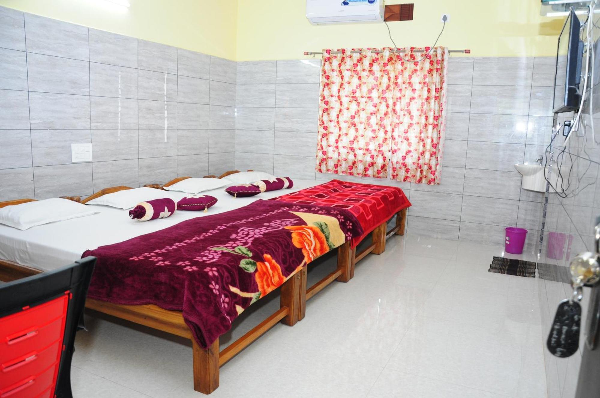 Aryan Residency Villa Māvalli Rum bild